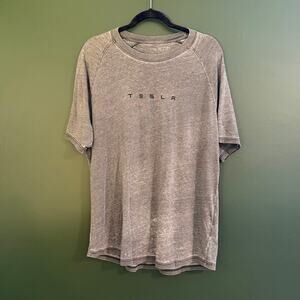 TESLA Men’s L Grey T Shirt Soft Comfortable EUC